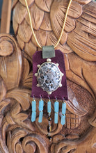 Φόρτωση εικόνας στο εργαλείο προβολής Συλλογής, ΚΟΛΙΕ ΔΕΡΜΑΤΙΝΟ ΜΕ ΠΕΤΡΕΣ ΗΜΙΠΟΛΥΤΙΜΕΣ PINK SPOT JASPER KAI MINT JADE