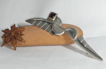 Load image into Gallery viewer, SILVER BROOCH "FEATHER" HANDMADE, SEMI-PRECIOUS GRANATE