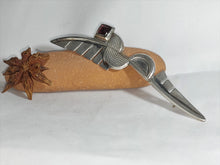 Load image into Gallery viewer, SILVER BROOCH "FEATHER" HANDMADE, SEMI-PRECIOUS GRANATE