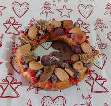 Load image into Gallery viewer, SEASON&#39;S WRETH OR CHRISTMAS DECORATION WITH DRIED PLANTS AND WITH CINNAMON + DRIED SEEDS AND FLOWERS
