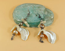 Load image into Gallery viewer, SILVER EARRINGS  WITH GENUINE MOTHER OF PEARL &amp; IRIDESCENT GREY AND PINK PEARLS 
