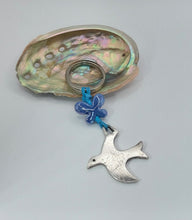 Load image into Gallery viewer, KEYCHAIN SEAGULL
