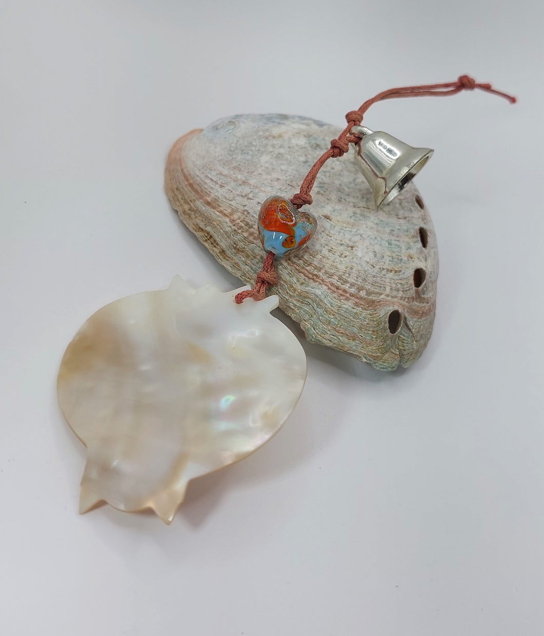 GOOD LUCK CHARM/TALISMAN, POMEGRANATE WHITE MOTHER OF PEARL